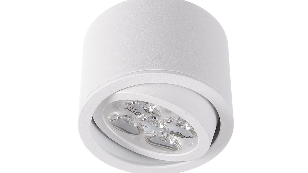 5050 LED內(nèi)置驅(qū)動全彩燈珠的特點